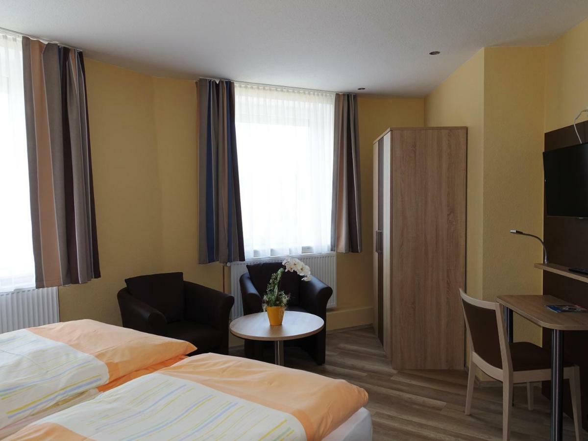 Ferienwohnung Wolthusen Emden Exterior foto