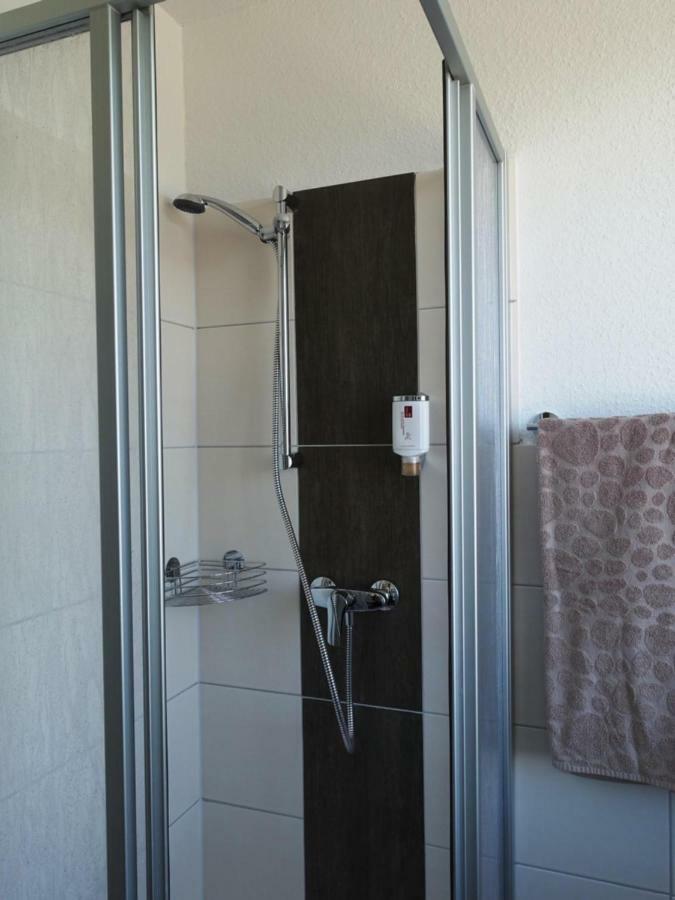 Ferienwohnung Wolthusen Emden Exterior foto